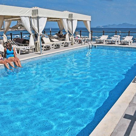 Sacallis Inn Beach Hotel Kefalos Exterior photo